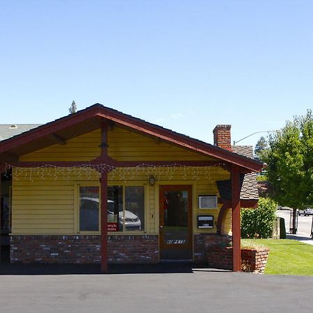 Melody Ranch Motel Paso Robles Exterior photo