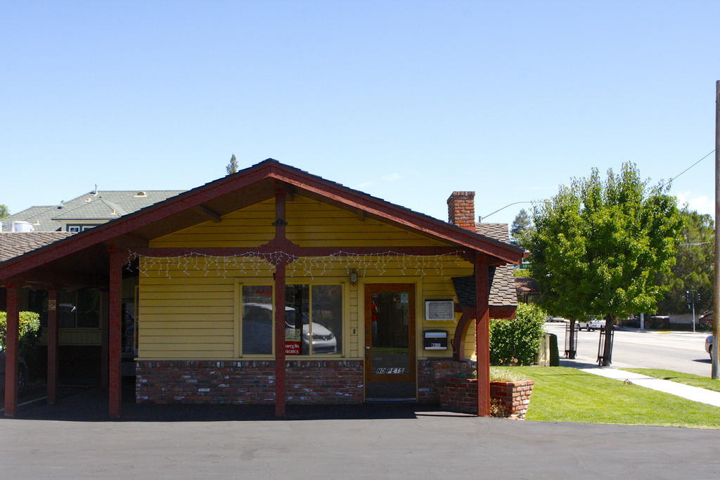 Melody Ranch Motel Paso Robles Exterior photo