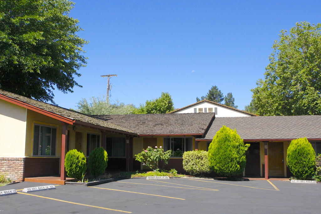 Melody Ranch Motel Paso Robles Exterior photo