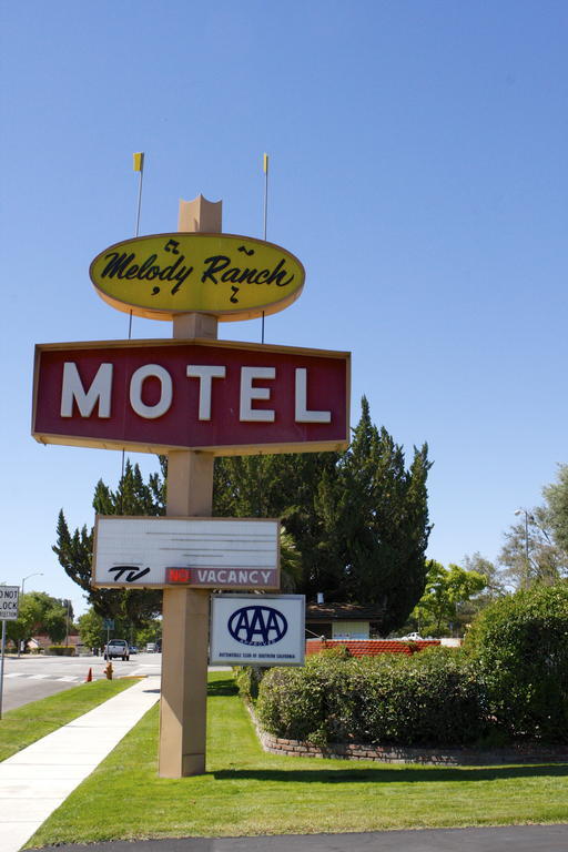 Melody Ranch Motel Paso Robles Exterior photo